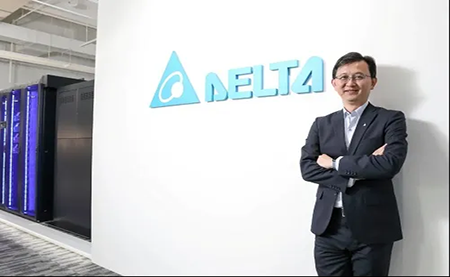 一塊黃仁勛簽名產(chǎn)品，揭露臺(tái)達(dá)野心　當(dāng)起AI服務(wù)器「水電專家」